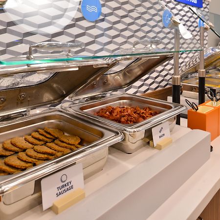 Holiday Inn Express & Suites - Kingfisher, An Ihg Hotel Экстерьер фото