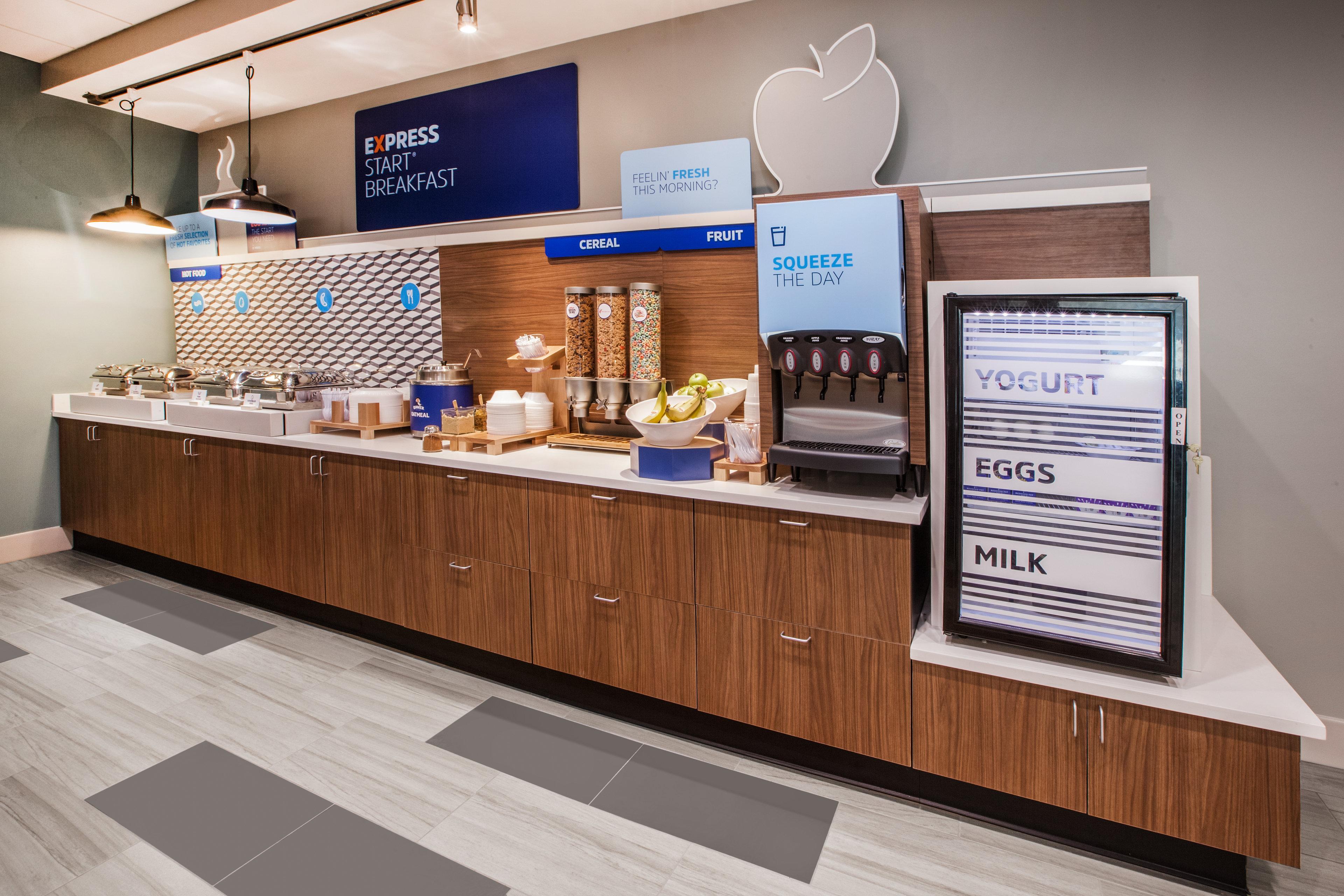 Holiday Inn Express & Suites - Kingfisher, An Ihg Hotel Экстерьер фото